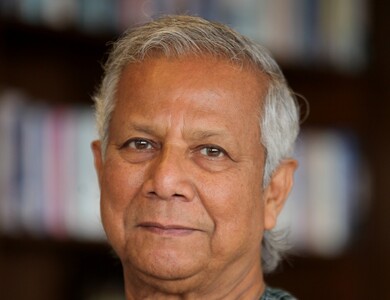 Professor Yunus headshot